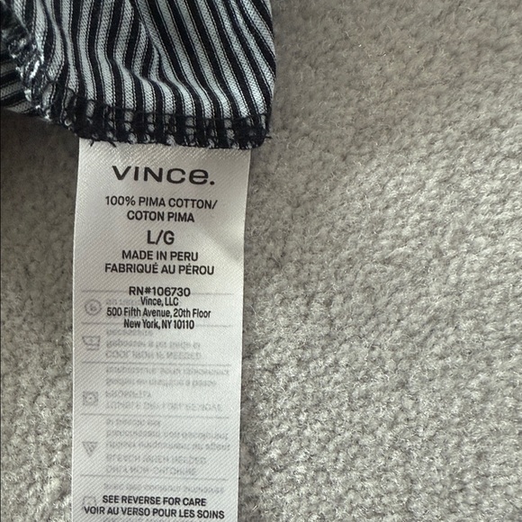 Vince Men's Black and White Striped Tee - Picture 3 of 3